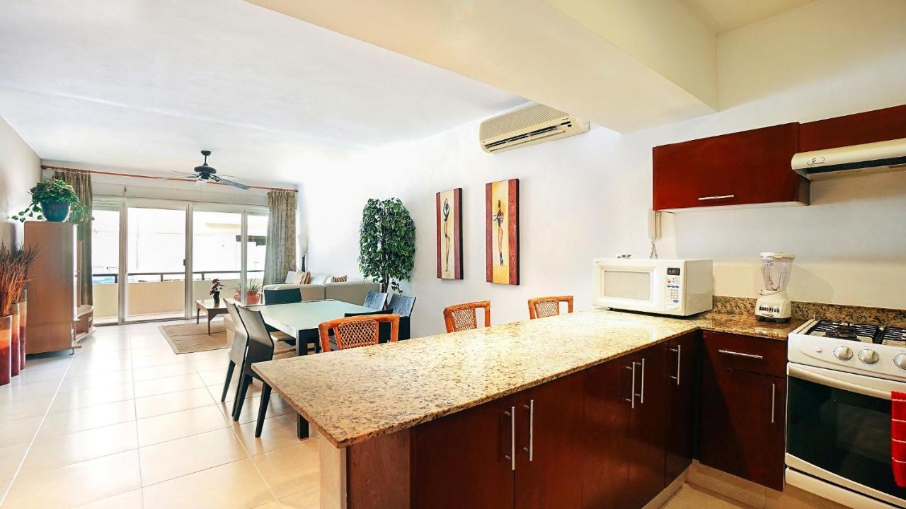 Meridian Downtown Apartments Playa del Carmen Dış mekan fotoğraf